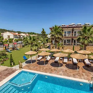 Hotel de apartamente Halkidiki Greek Pride ηotel And, Skála Foúrkas
